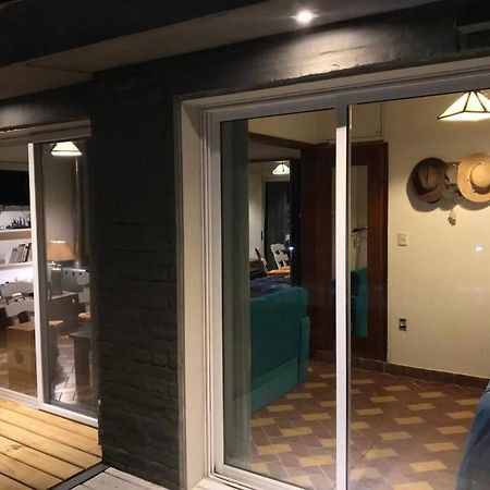 Вилла Casa Centrica Frente Al Rio Колония-дель-Сакраменто Экстерьер фото